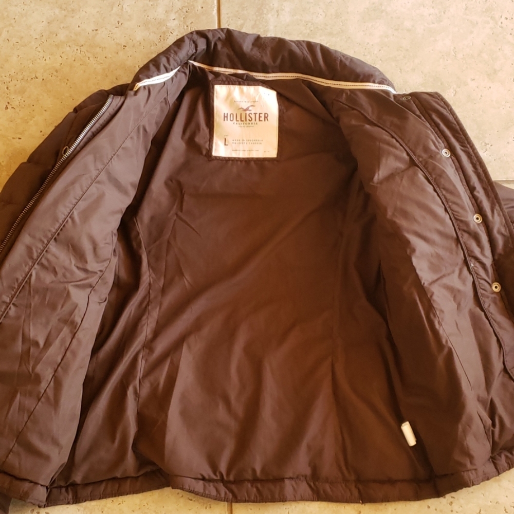 Hollister puffer coat sz teen L - Picture 3 of 6